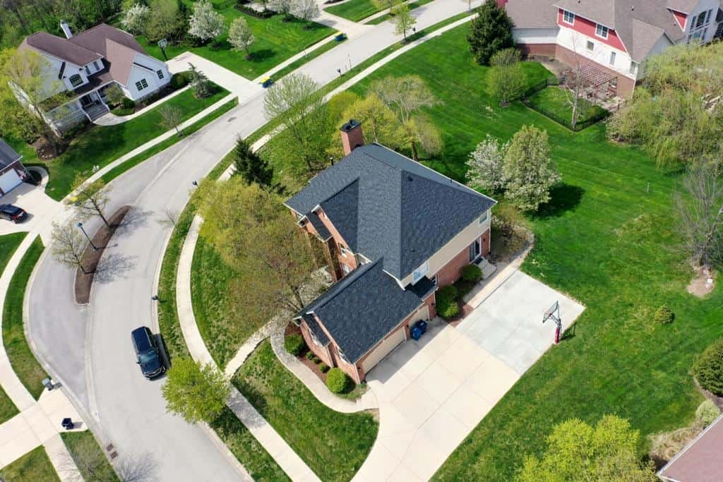 top quality roofing services by Indianapolis Roofing LLC